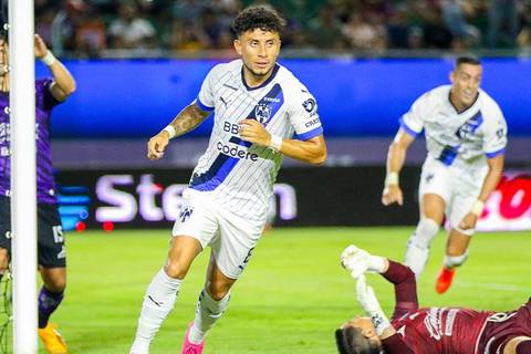 Joao Rojas volvería a ser dirigido por Ismael Rescalvo: Mazatlán FC tendría interés en el tricolor