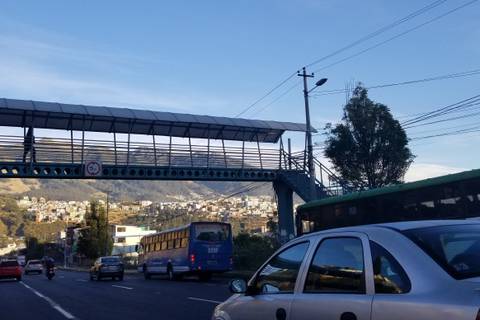 Alianza estratégica y financiamiento: el mecanismo para impulsar solución vial Quito-valle de los Chillos para reducir tiempo de viaje