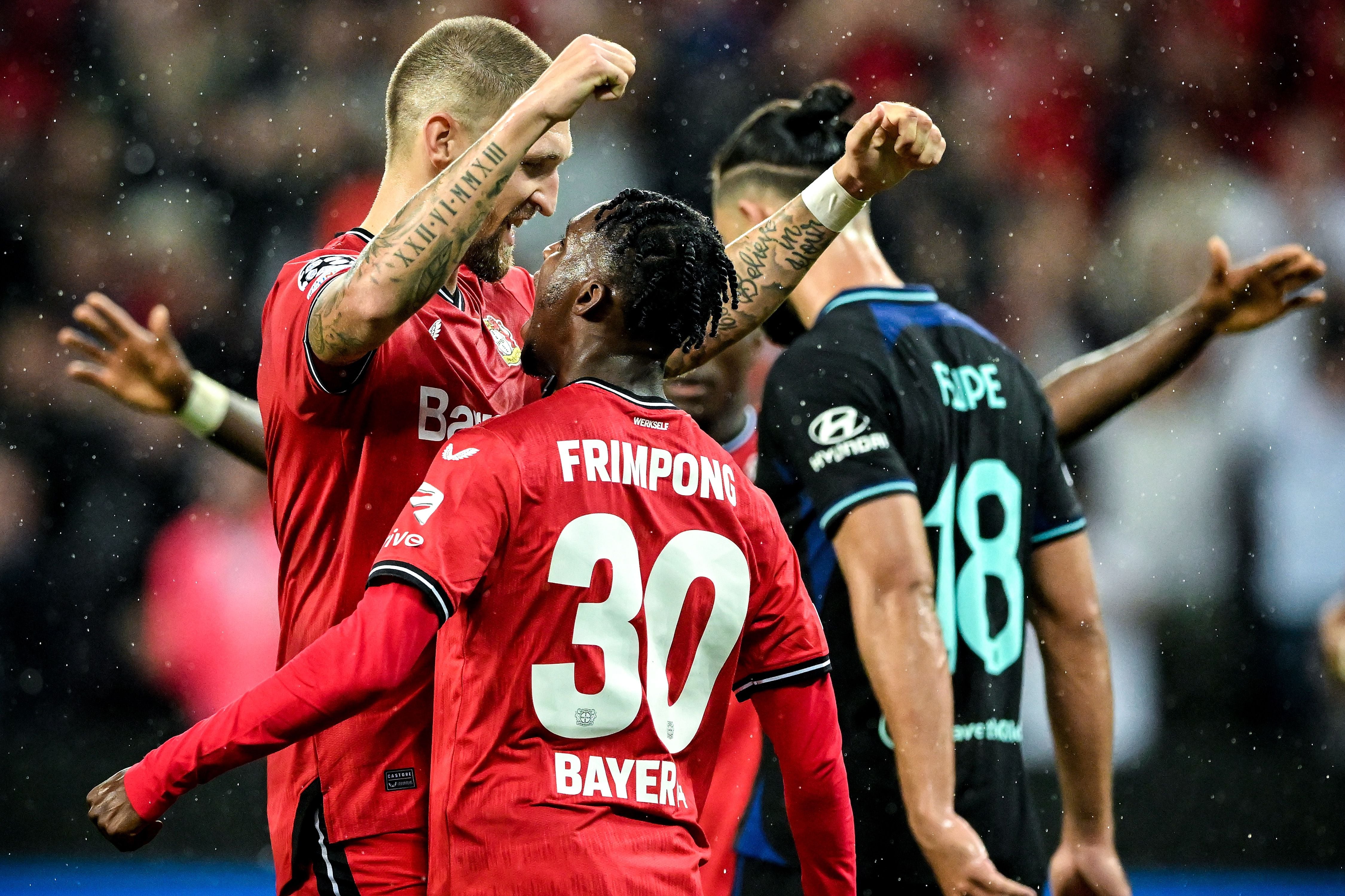 Leverkusen y Piero Hincapié toman un día de respiro tras la victoria sobre Atlético de Madrid