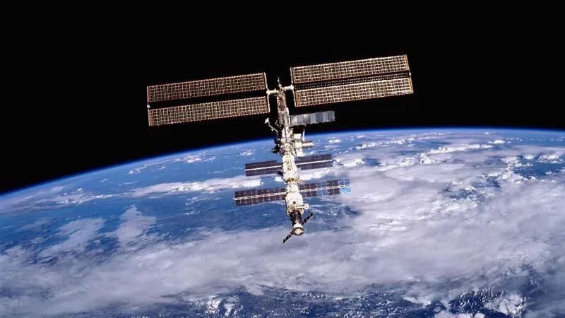 El Laboratorio de Átomos Fríos en la Estación Espacial Internacional tiene la ventaja de la ausencia de gravedad. NASA