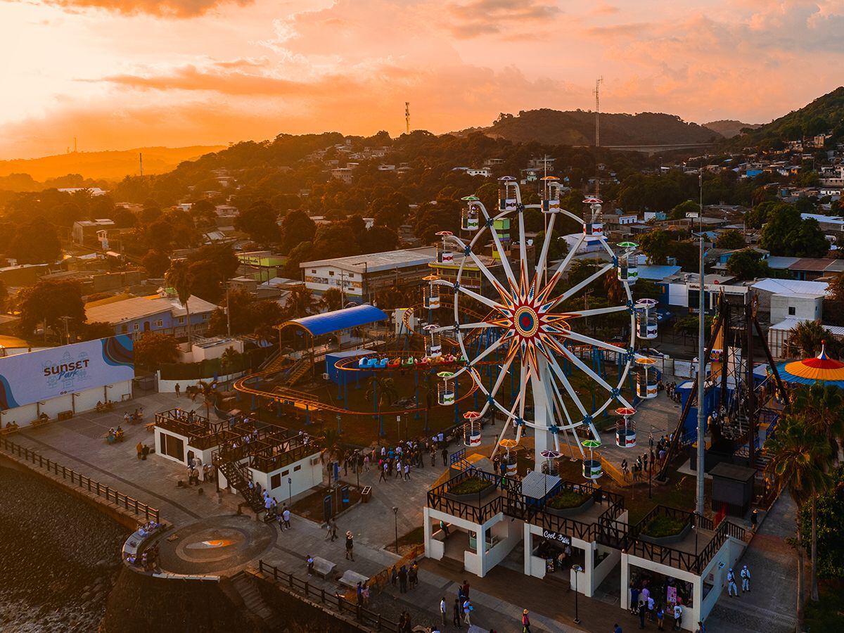 Parque de diversiones Sunset Park, en el Puerto de La Libertad, en El Salvador.