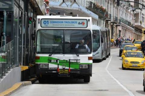Cuatro paradas del sistema Trolebús, en Quito, estarán cerradas por trabajos de rehabilitación