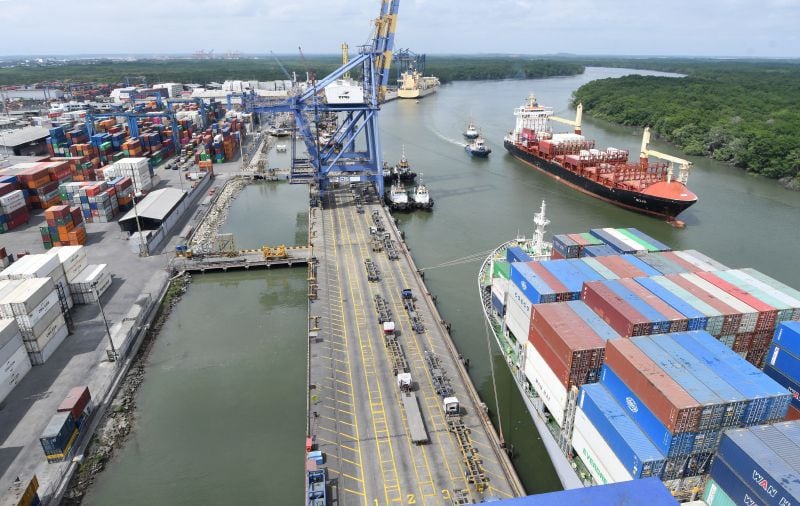 Puertos del Ecuador, encabezados por los de Guayaquil, ocupan el séptimo lugar de la región entre 28 países