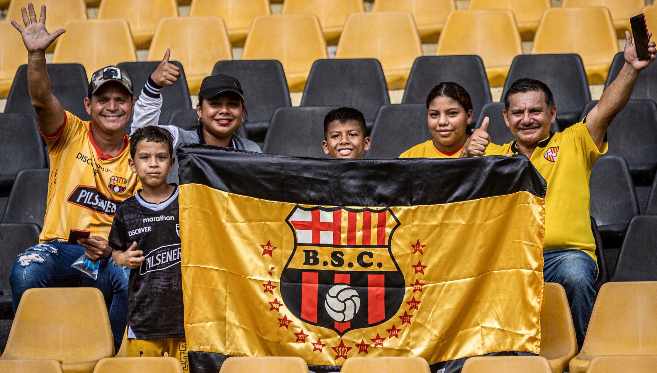 Solo 50 personas acompañan a Barcelona SC a su partido contra Liga de Quito