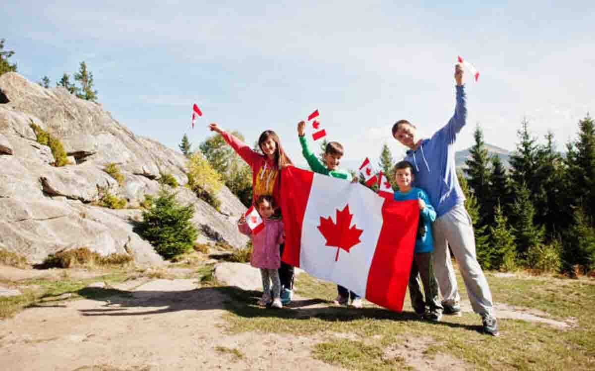 Canadá es uno de las mejores opciones para migrar, pues es un país con una economía estable, un nivel de educación alto y una seguridad extrema.