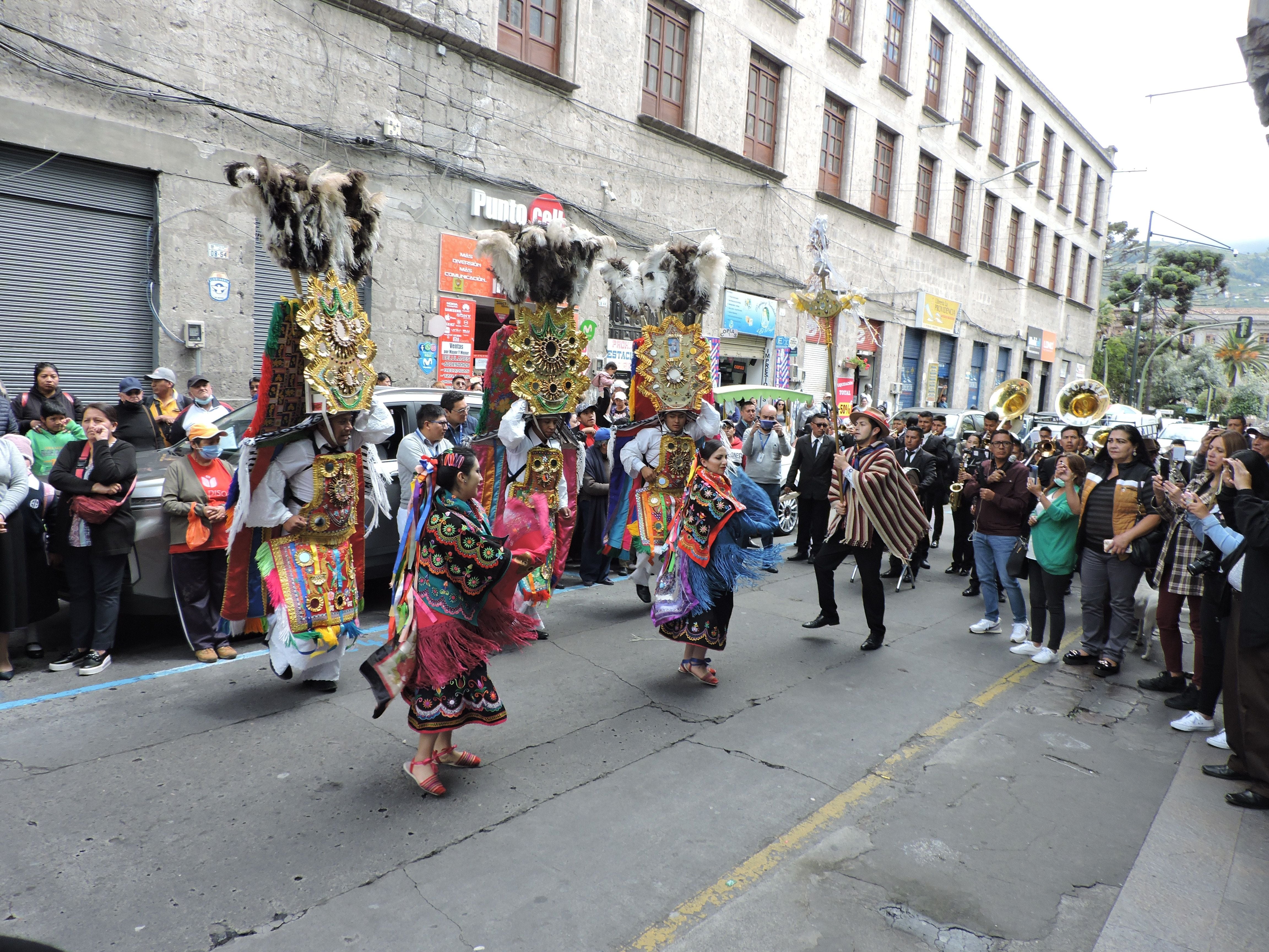 Danzantes y banda de pueblo animarán desfile  del Corpus Christi en Pujilí   