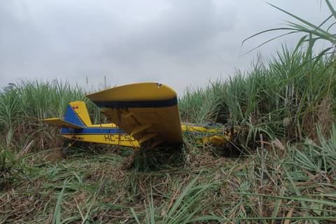 Una aeronave de fumigación se accidentó en  La Troncal, el piloto resultó con golpes leves