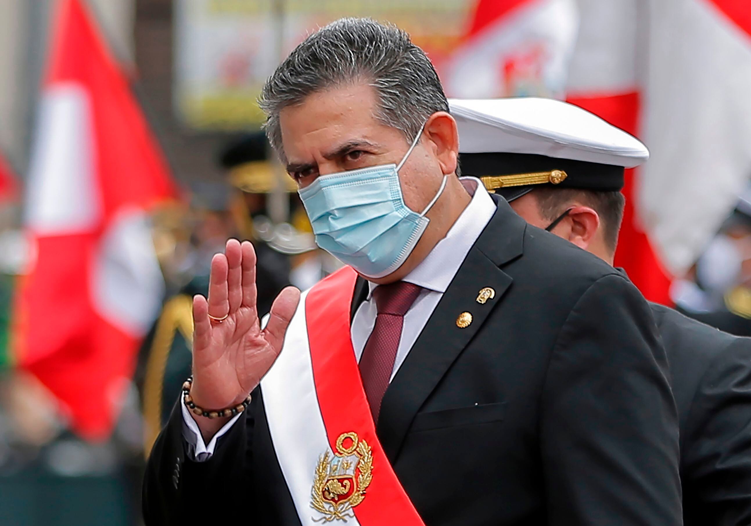 Manuel Merino ya es oficialmente presidente de Perú tras la destitución de Martín Vizcarra