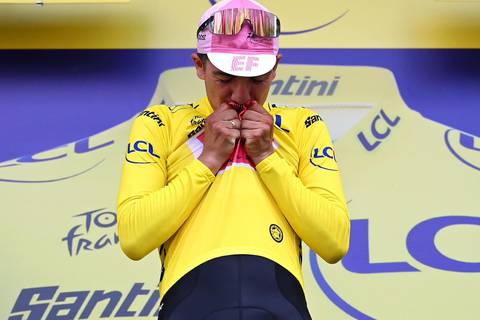 Tour de Francia: ¡Emoción hasta las lágrimas! Richard Carapaz y su liderato en la clasificación general hizo llorar a un alto directivo del EF Education-EasyPost 