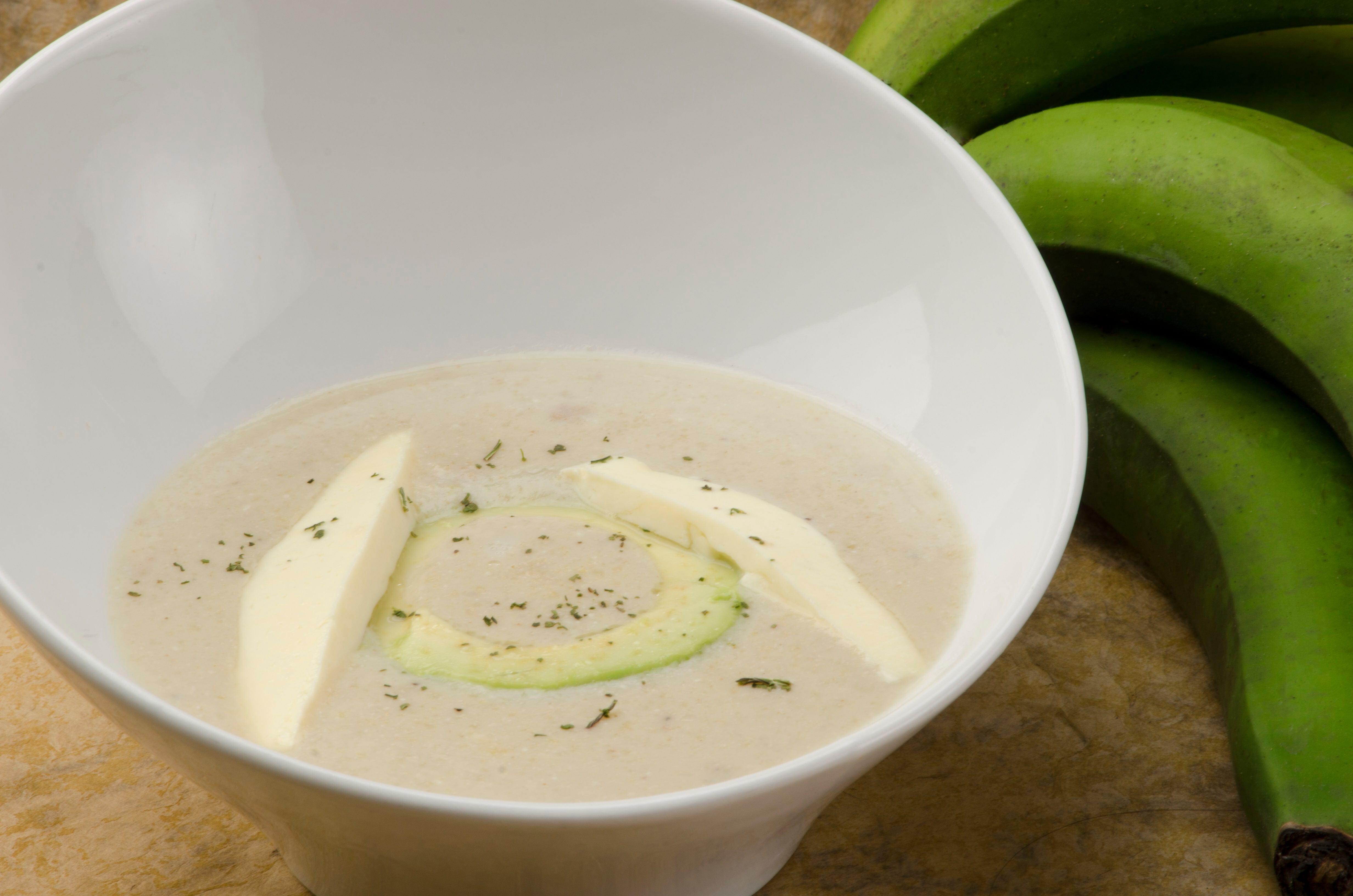 El repe es una sopa lojana que se elabora con guineo verde. ARCHIVO.