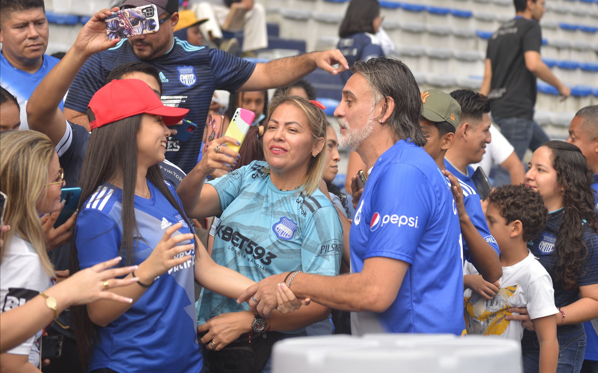 Carlos Alberto ‘Cuqui’ Juárez y la situación de Emelec en la Liga Pro: ‘Duele verlo de esta manera, con muy poca actitud dentro de la cancha’