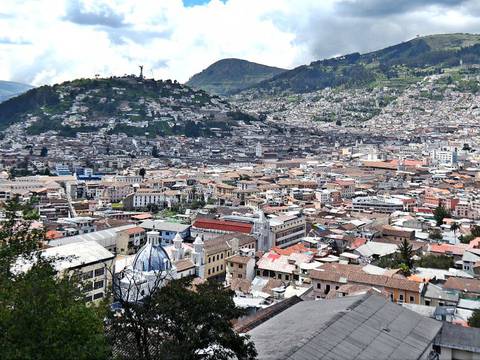 Quito festeja 485 años de fundación - Agenda noticiosa del viernes