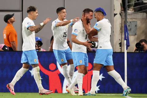 [En Vivo-2T] Estados Unidos 0-1 Uruguay, por el Grupo C de Copa América