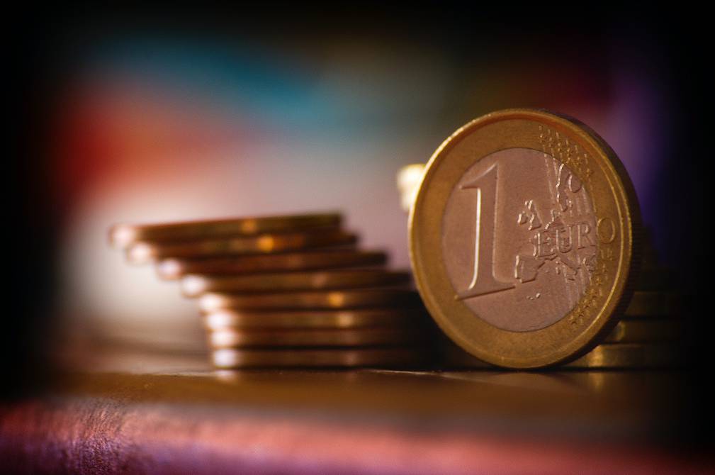 1 euro = 1 dólar ¿hasta cuándo se mantendrá esta paridad