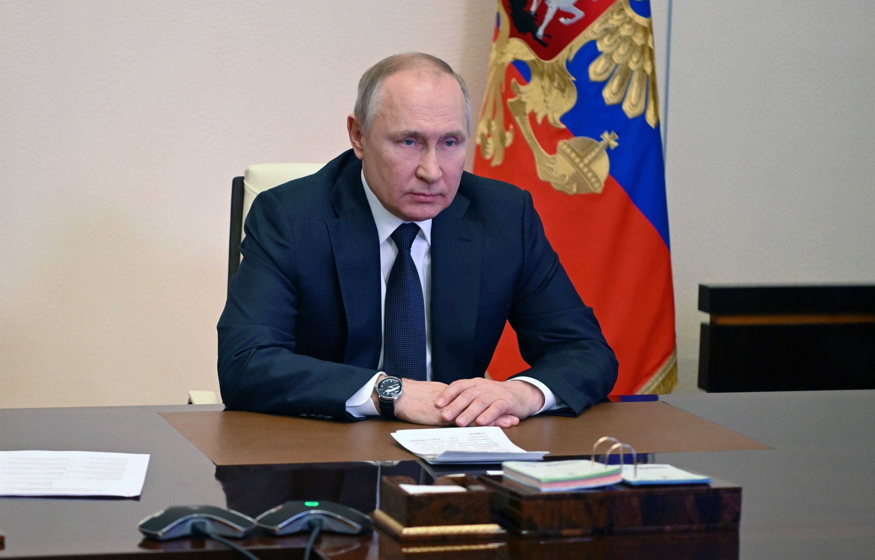 “Cada vez más, Putin tomaba decisiones por sí mismo sin preocuparse por llegar a un acuerdo con otros actores importantes”, sostiene Nikolai Petrov.