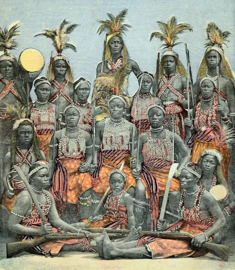 GETTY IMAGES Las guerreras de Dahomey, 1897.