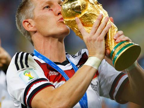 Bastian Schweinsteiger: ‘Sentimos el apoyo  de toda Alemania’