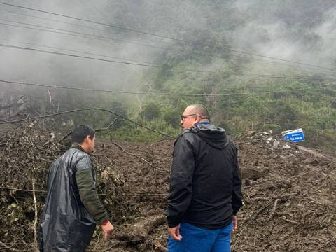 En Río Verde rescataron cuerpos de seis  fallecidos por deslizamiento, pero se busca a otras personas desaparecidas