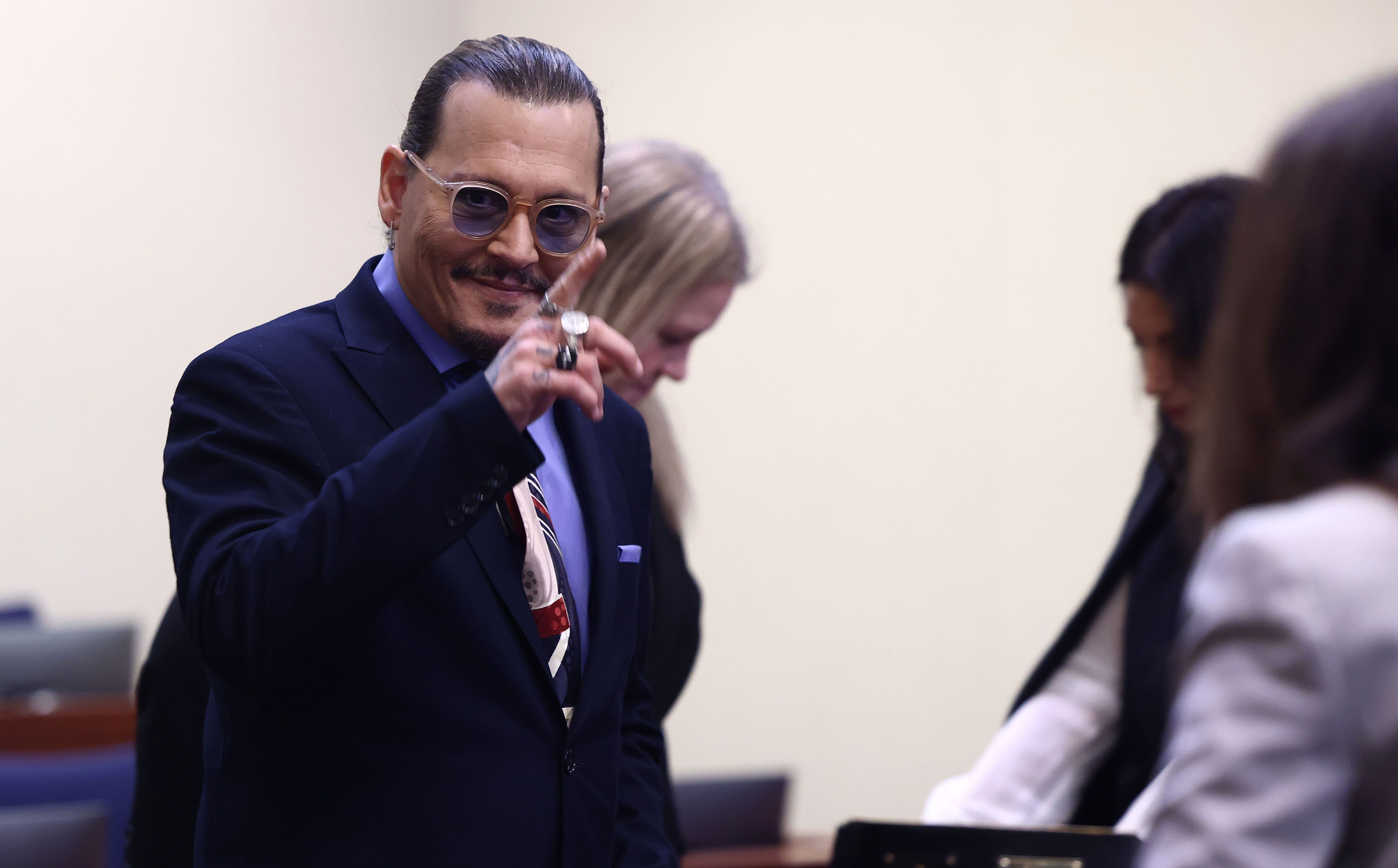 El actor estadounidense Johnny Depp demandó por difamación por 50 millones de dólares a su exesposa Amber Heard. EFE/EPA/JIM LO SCALZO