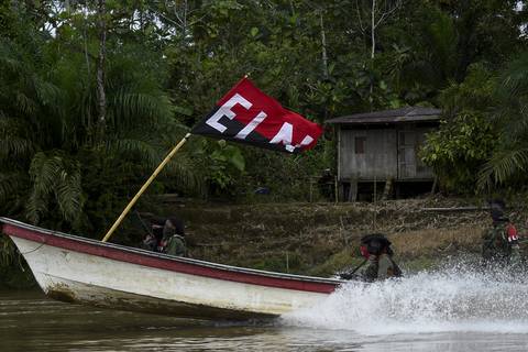 Cuatro grupos armados se acogen a cese al fuego bilateral en Colombia, ELN quedó fuera de decreto