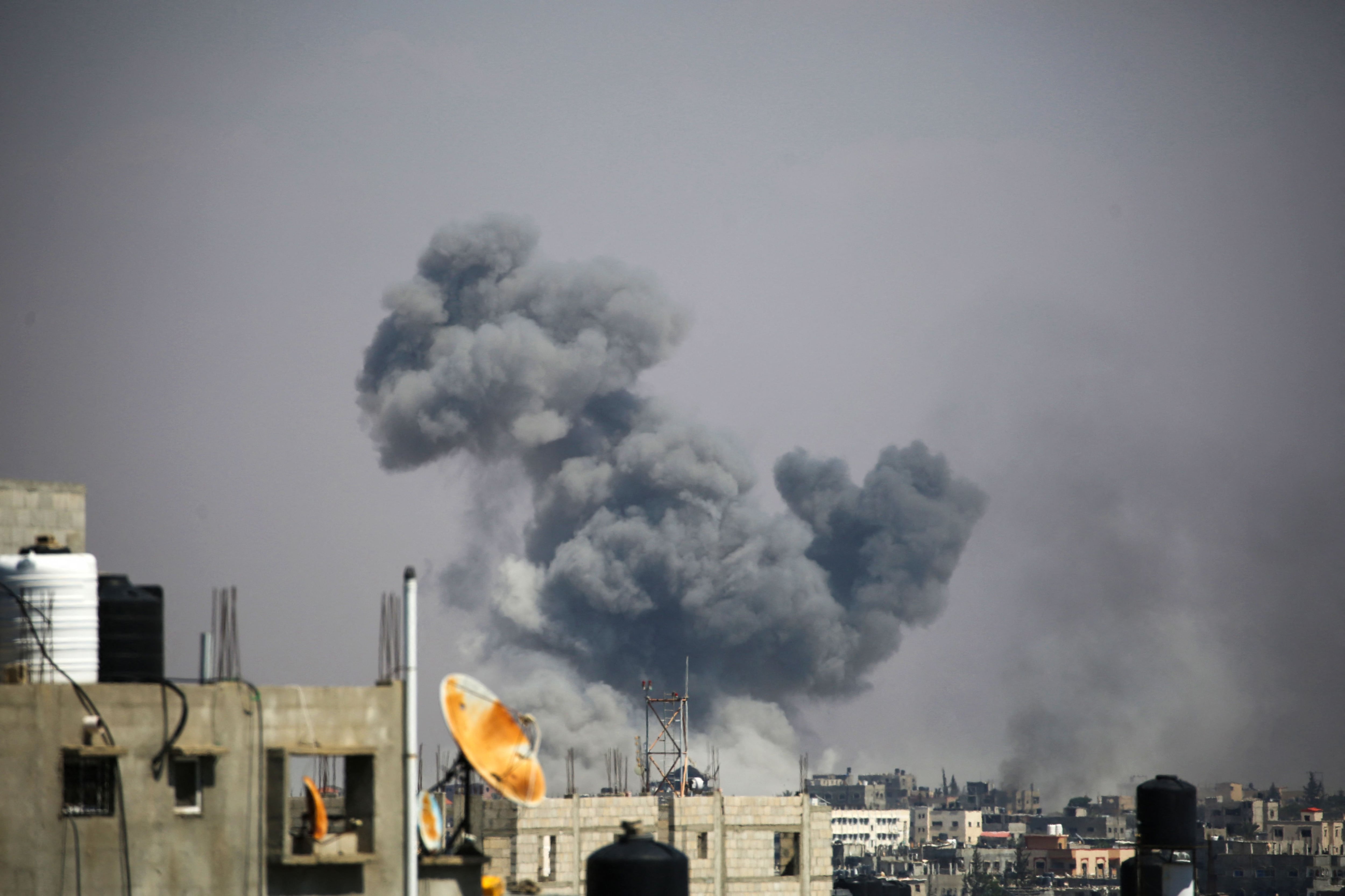EE. UU. detuvo envío de bombas a Israel por ‘preocupaciones’ sobre Rafah, en el sur de Gaza