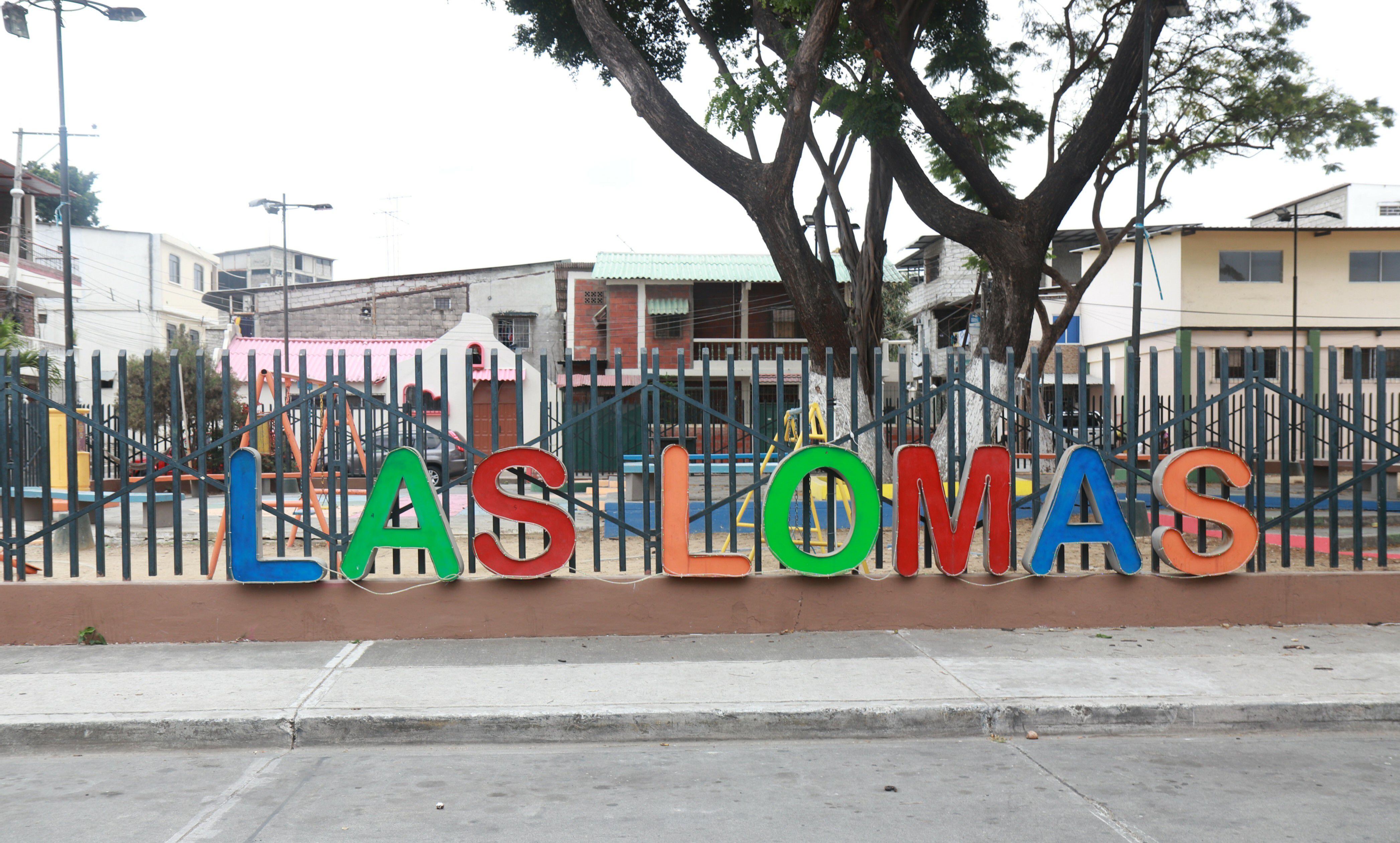 En el barrio Santa María de las Lomas se eligió, la semana pasada, a los jueces de paz y a los promotores de paz de cuatro barrios: San Pedro, Sol Naciente, de un sector del centro de Guayaquil y de Las Lomas. Foto: Ronald Cedeño