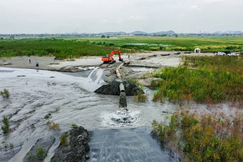 Un año del dragado del río Guayas: más de 1,5 millones de metros cúbicos de sedimento han sido removidos