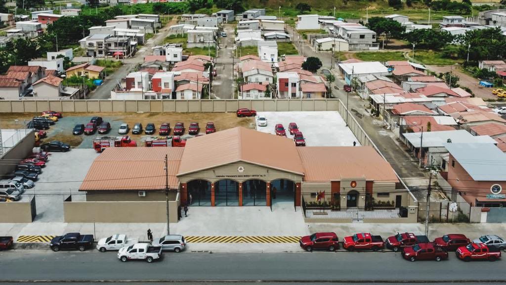 Nuevo cuartel de bomberos de Mi Lote se especializa en materiales peligrosos