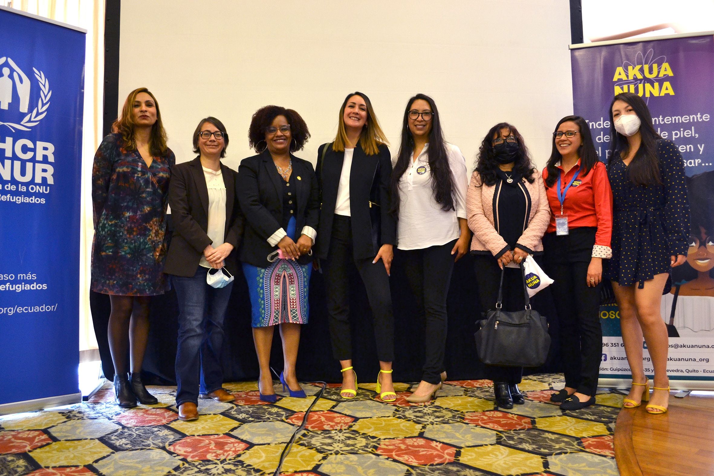 Acnur Ecuador y la ONG Akuanuna desarrollaron conversatorio en Quito para visibilizar retos que enfrentan las mujeres en movilidad humana