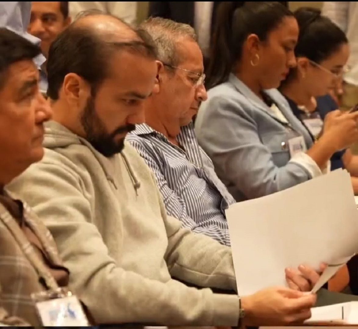 ‘Hoy estoy aquí cumpliendo este compromiso... hay muchas  cosas por hacer para Durán, y no vamos a parar’:  Luis Chonillo reaparece en sesión del Consejo Provincial  