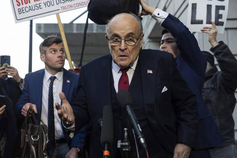 Rudy Giuliani pierde su licencia como abogado tras falsas acusaciones sobre las elecciones del 2020