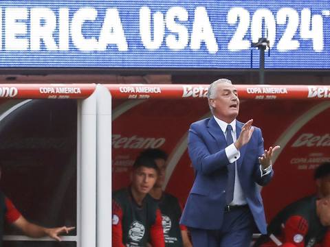 Gustavo Alfaro, llamado ‘cobarde’ por postura ultradefensiva de Costa Rica ante Brasil en Copa América