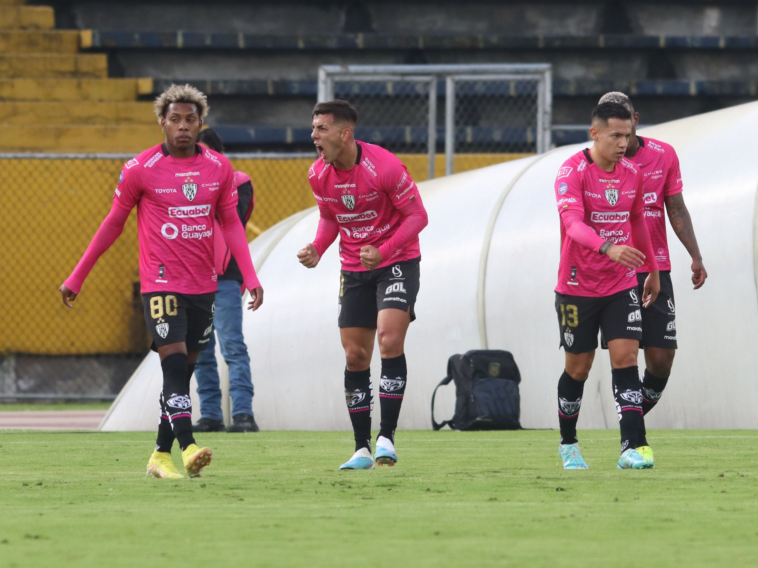 En un partido movido, Independiente del Valle se impone a Universidad Católica en el inicio de la fecha 4 de la Liga Pro