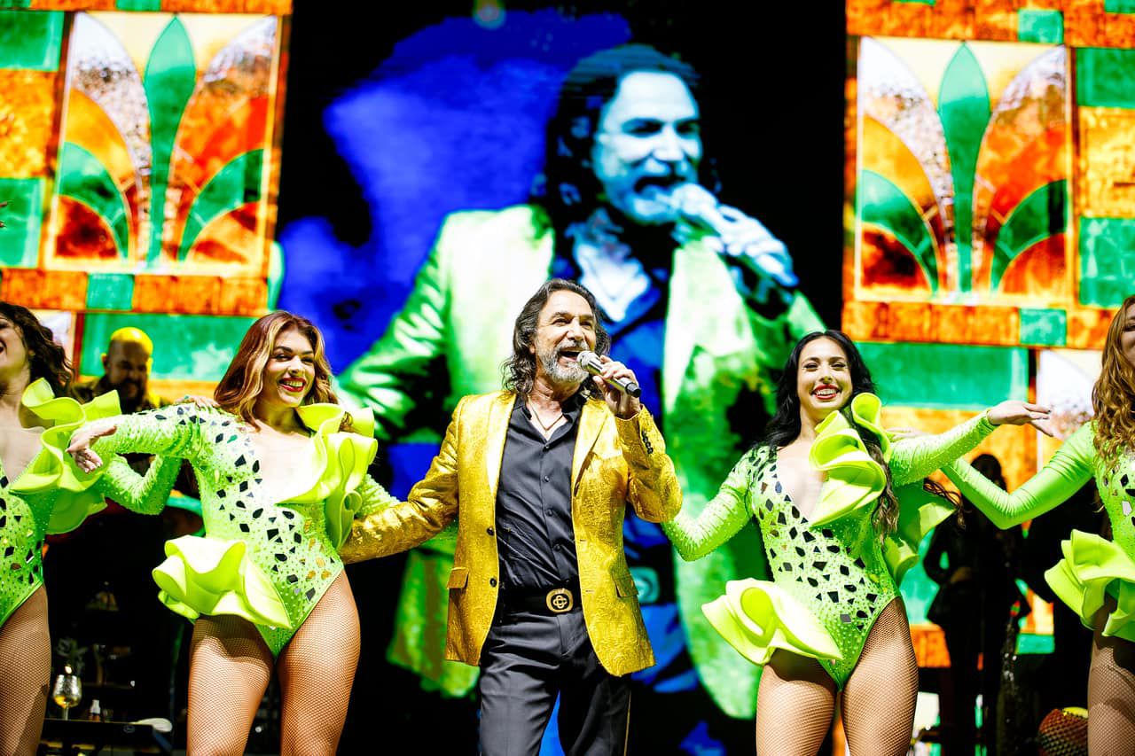 Marco Antonio Solís celebra 50 años de carrera musical este 2023 con una gira que incluye a Guayaquil y Quito