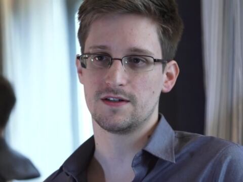 Edward Snowden dice que habrá más espionaje doméstico en EEUU tras victoria de Trump