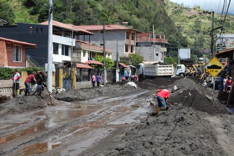 Declaran emergencia en Baños tras la lluvia más fuerte de los últimos 20 años