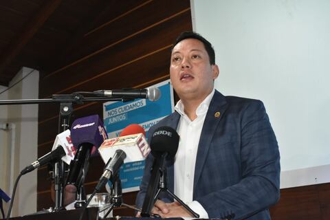 Alcalde de Cuenca: ‘Funcionarios con sueldos en miles de dólares no pueden tener a sus hijos a costo cero en centros infantiles municipales’