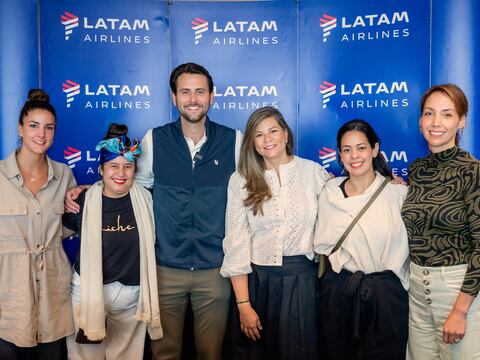 Platos de cuatro chefs ecuatorianas se sirven durante los vuelos internacionales de Latam 