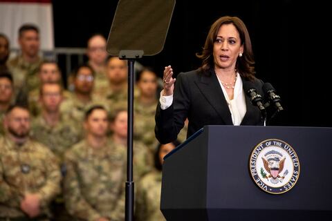 Kamala Harris ve peligrosa la retórica de los republicanos contra la actuación del FBI