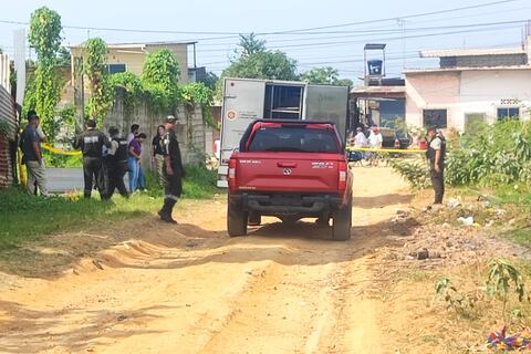 Hallan en un terreno abandonado de Durán el cuerpo de un hombre baleado