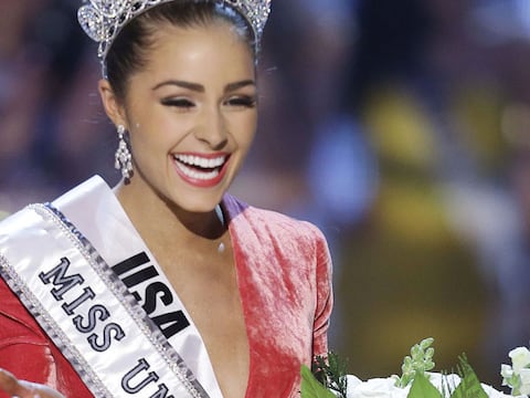 Olivia Culpo empeñó su corona de Miss Universo para pagar deudas 