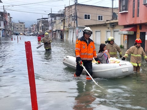 Emapag pide tomar precauciones ante fuertes lluvias y marea alta previstas para estos días