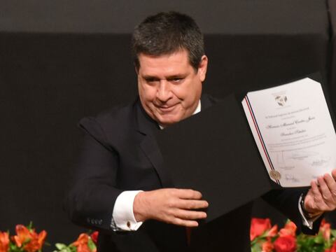 Presidente de Paraguay Horacio Cartes retira su renuncia