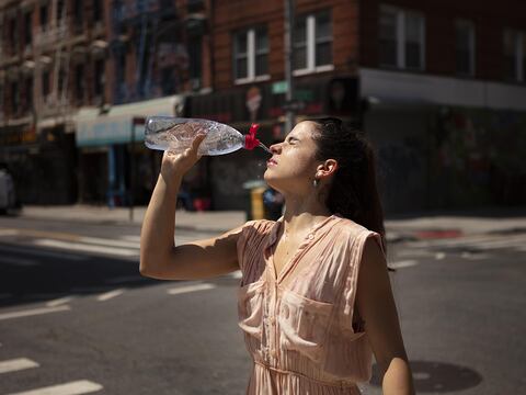 4 formas sencillas para refrescarse y enfriar el cuerpo rápidamente en una ola de calor agobiante