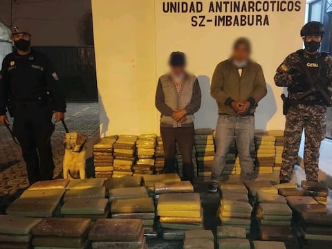Decomisan 538 paquetes de droga en Imbabura y Esmeraldas