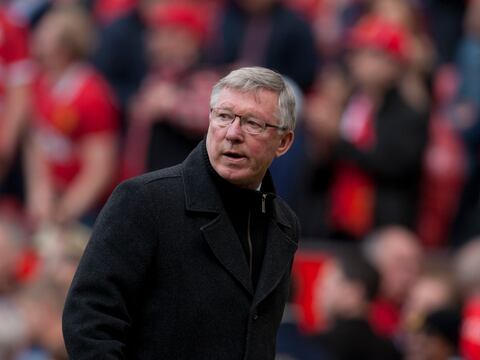 Alex Ferguson, extécnico del Manchester United, fue operado de una hemorragia cerebral