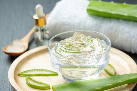 4 usos sorprendentes del gel de aloe vera para tu piel que tal vez no conocías