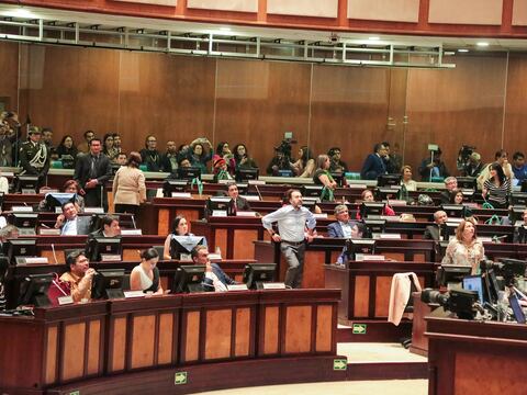 Los 70 asambleístas que votaron No o se abstuvieron para la incautación de bienes por delitos de corrupción 