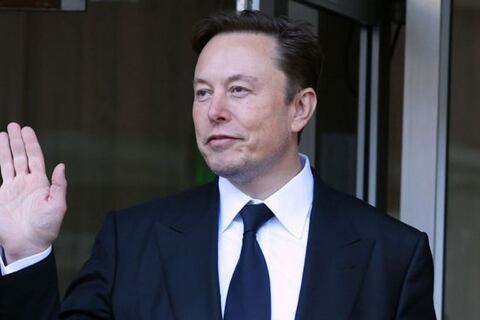 Elon Musk paga personalmente por la suscripción a Twitter Blue de algunos famosos