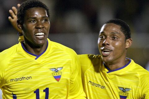 Agustín Delgado y Cléber Chalá, los dos primeros ecuatorianos en militar juntos en un mismo club de la Premier League; en el Brighton jugarán tres tricolores